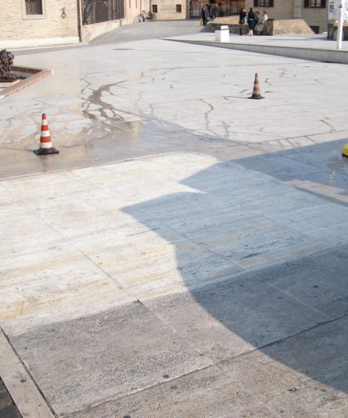 Foto lavaggio strade e piazze (3)