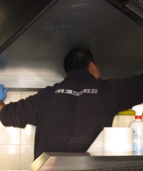 foto pulizia cucine industriali (3)